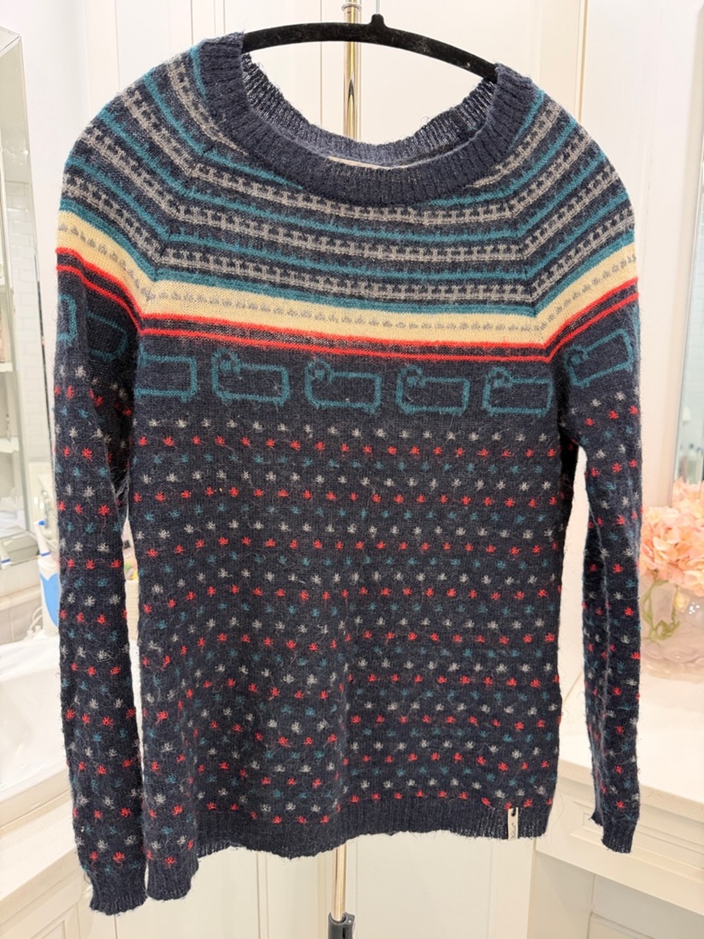 Woolrich Navy Crewneck Sweater with Teal, Red & Cream Accents